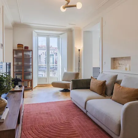 2bdr Lisbon's Historic Baixa Escape By Lovelystay Apartment Lisbon