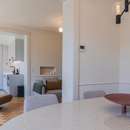 2bdr Lisbon's Historic Baixa Escape By Lovelystay Apartment Lisbon