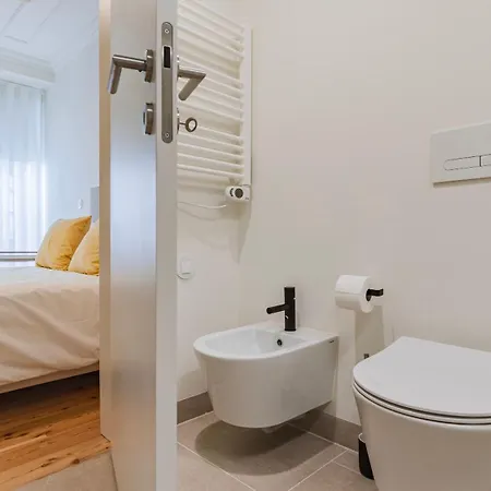 2bdr Lisbon's Historic Baixa Escape By Lovelystay Apartment *